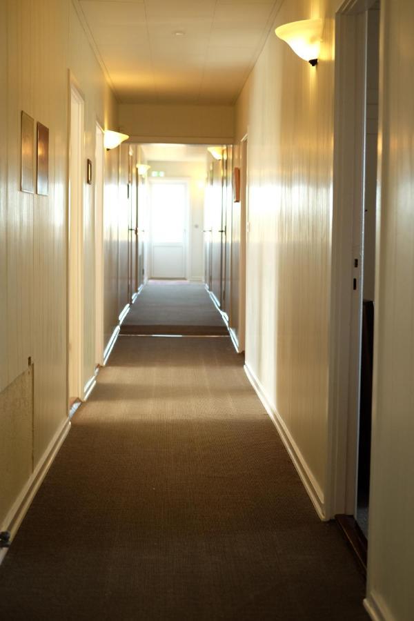 Hotel Strandlyst Badehotel ヒアツハルス エクステリア 写真