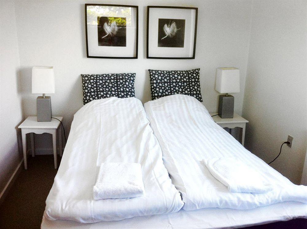 Hotel Strandlyst Badehotel ヒアツハルス エクステリア 写真